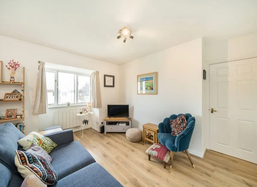 Woodgate Drive, Streatham, SW16, photo 2