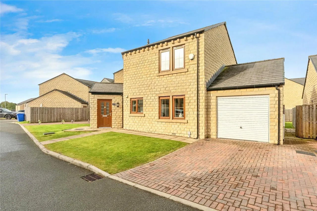 3 bed house for sale — Clarkson Close, Burnley, Lancashire, BB10