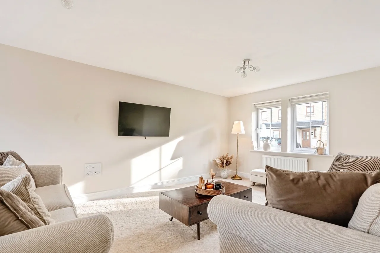 Clarkson Close, Burnley, Lancashire, BB10, photo 3