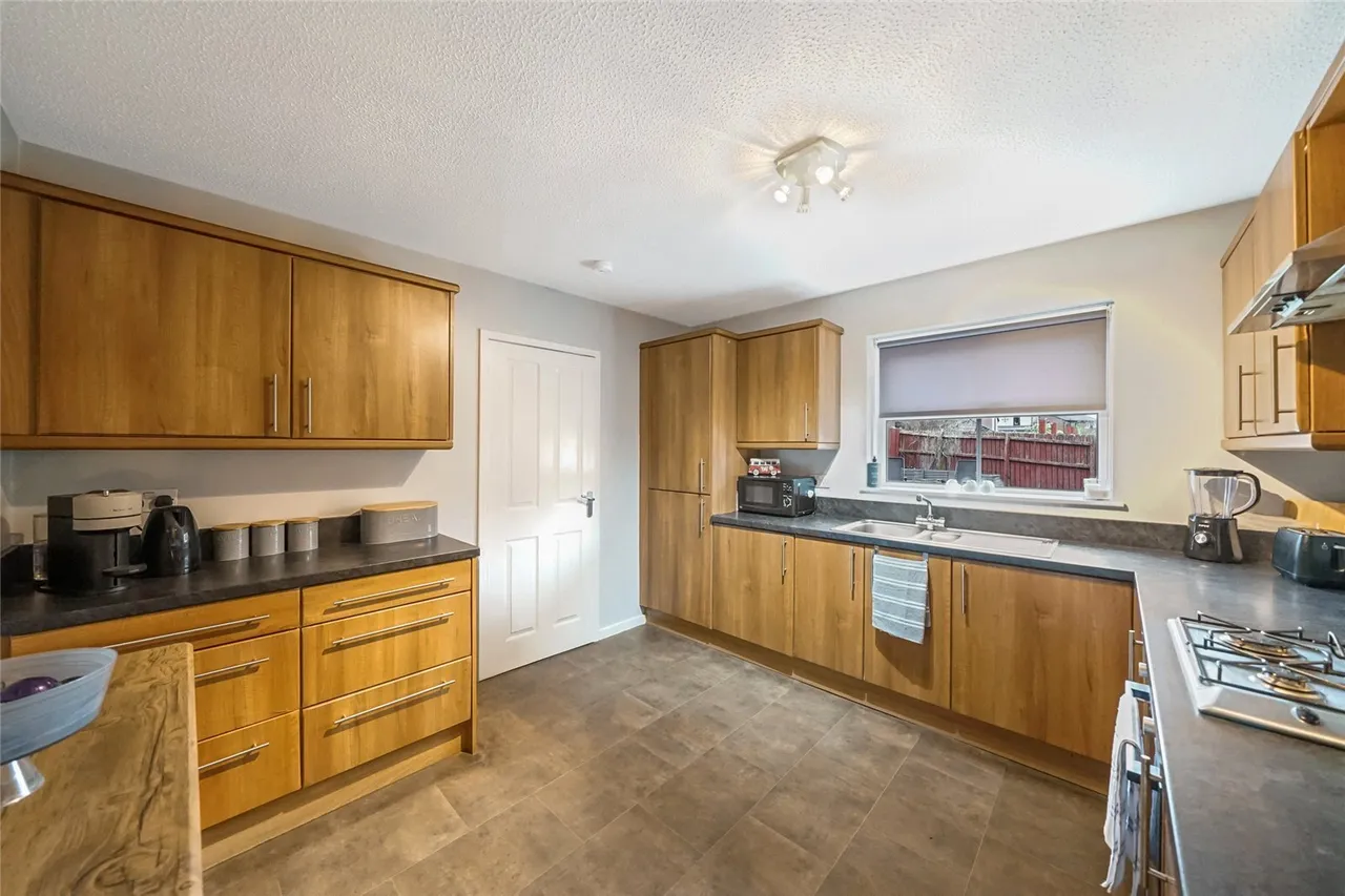 Valleyfield Drive, Cumbernauld, Glasgow, North Lanarkshire, G68, photo 7