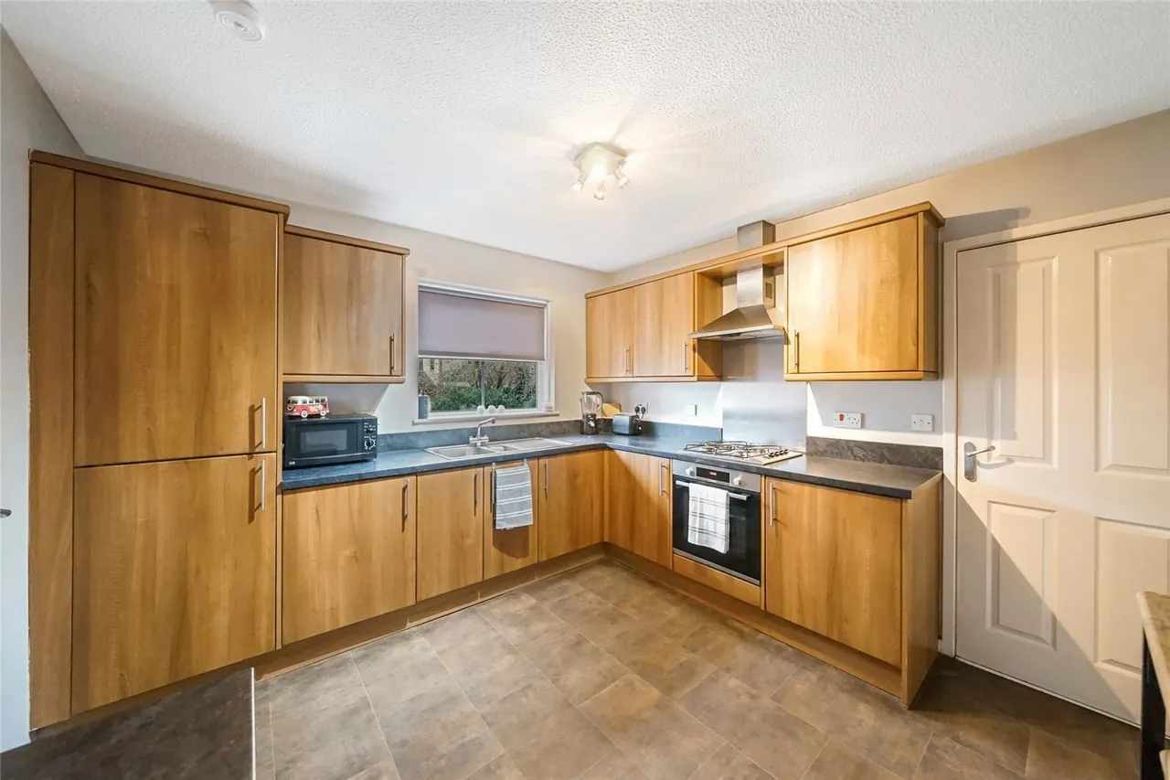 Valleyfield Drive, Cumbernauld, Glasgow, North Lanarkshire, G68, photo 8