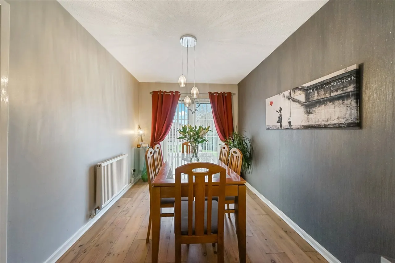 Valleyfield Drive, Cumbernauld, Glasgow, North Lanarkshire, G68, photo 5