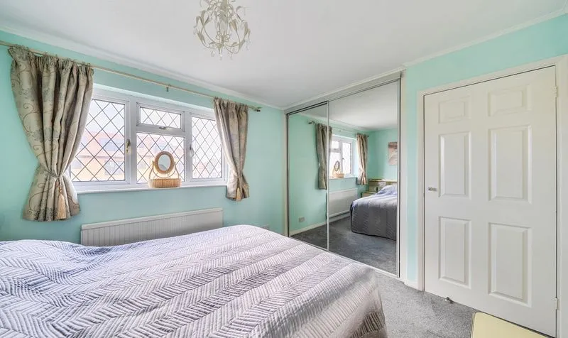Kiln Lane, Epsom, KT17, photo 15