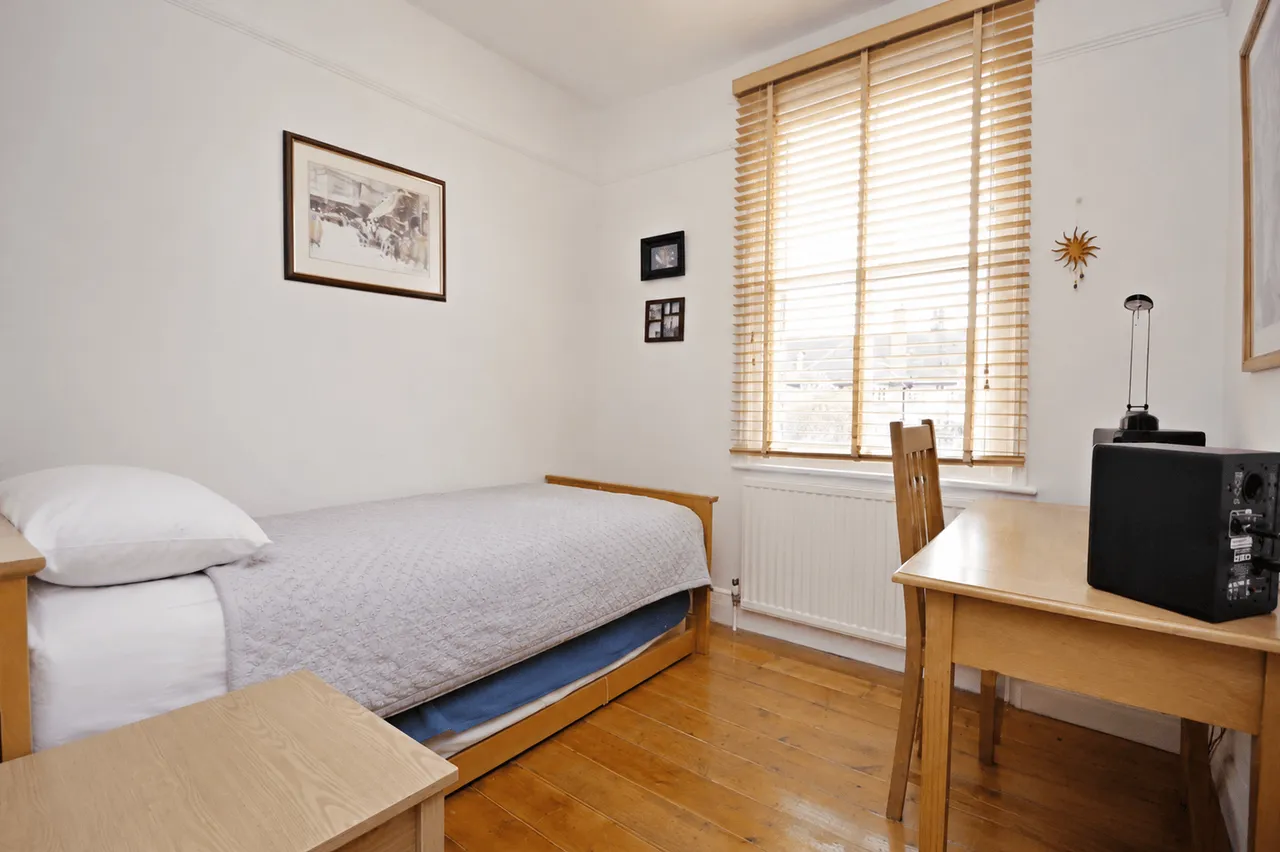 Hollies Road, Ealing, W5, photo 7