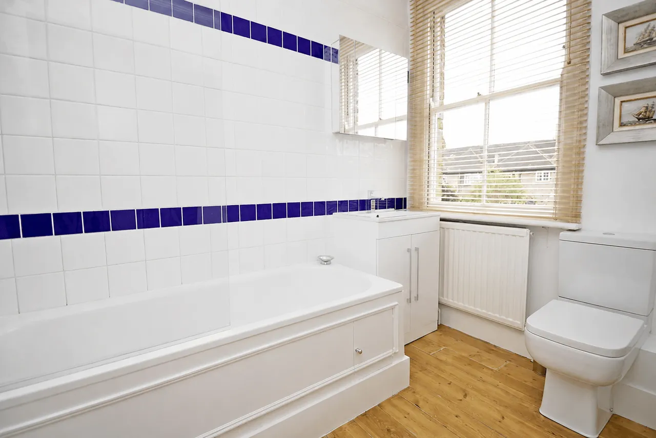 Hollies Road, Ealing, W5, photo 8