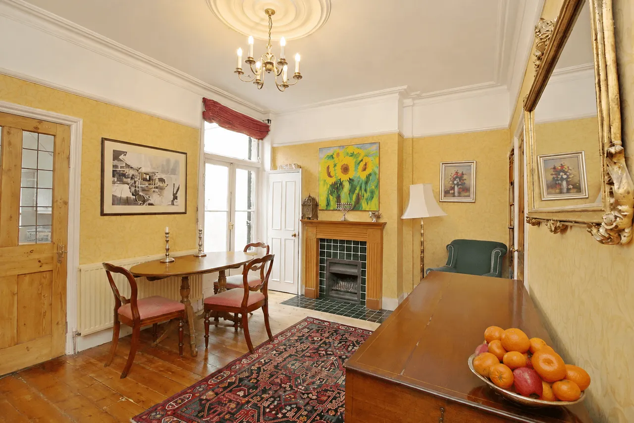Hollies Road, Ealing, W5, photo 3