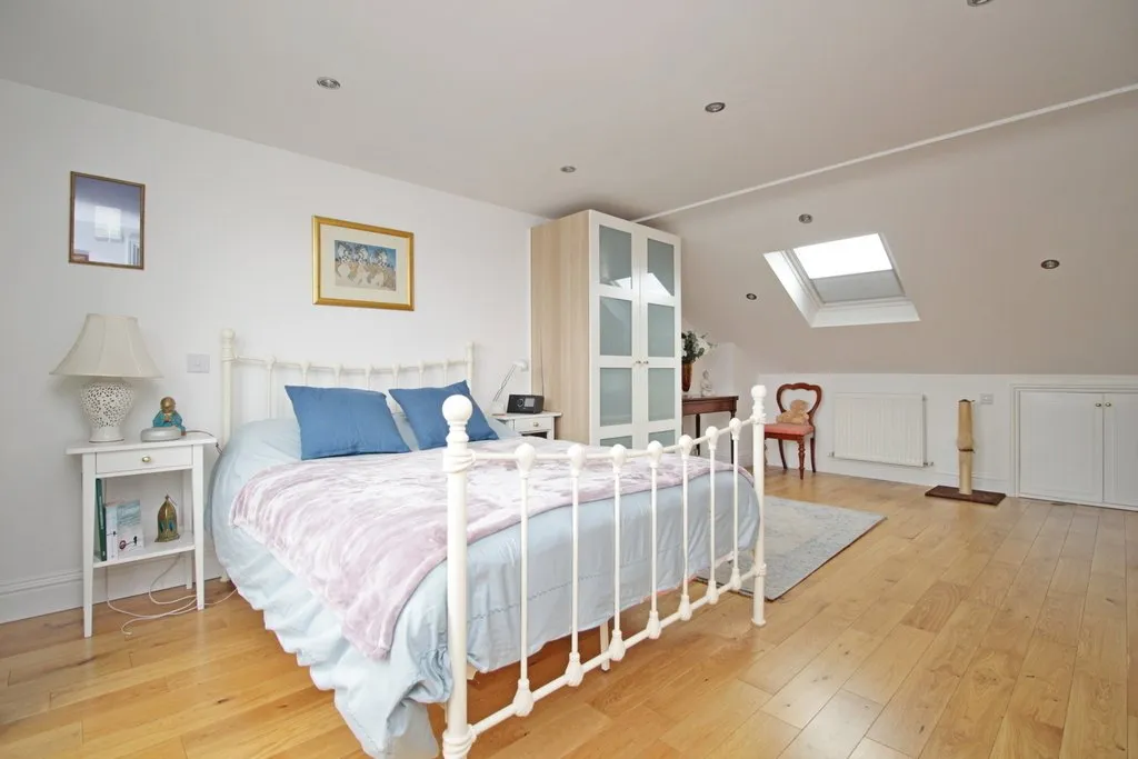 Hollies Road, Ealing, W5, photo 4