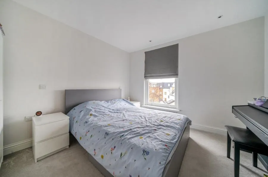 Askew Road, London, W12, photo 9