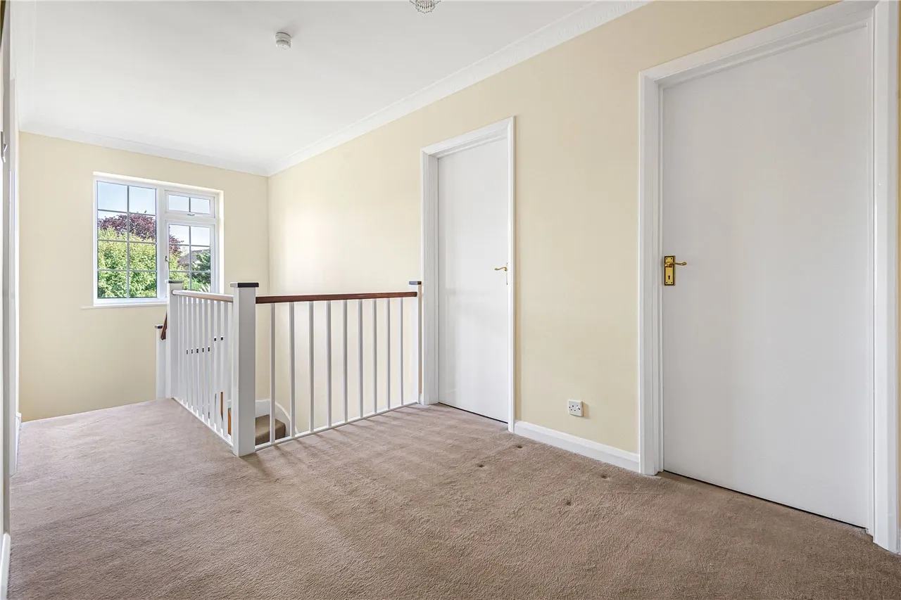 Dellfield Close, Radlett, WD7, photo 10