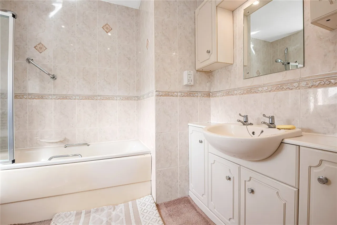 Dellfield Close, Radlett, WD7, photo 12