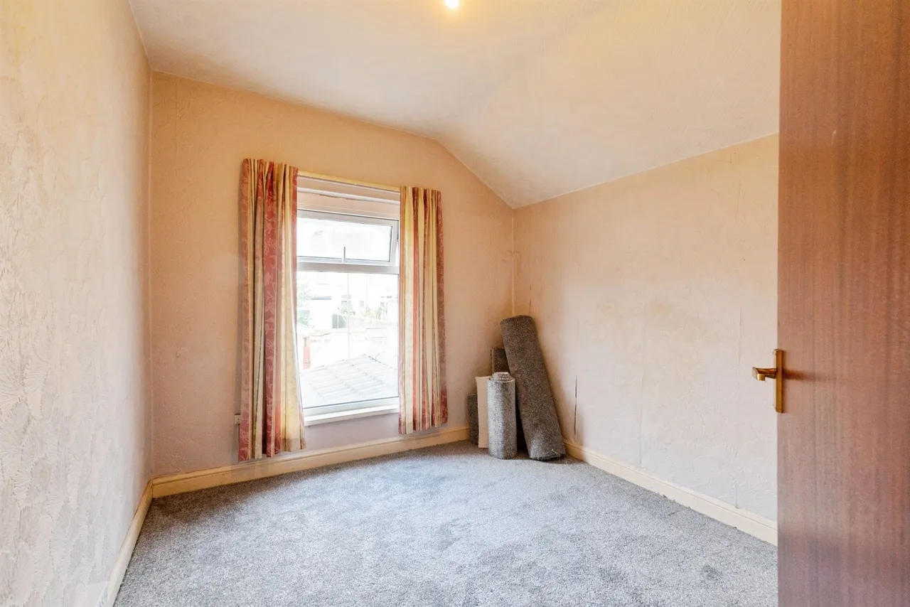 King Street, Pontypridd, CF37, photo 17