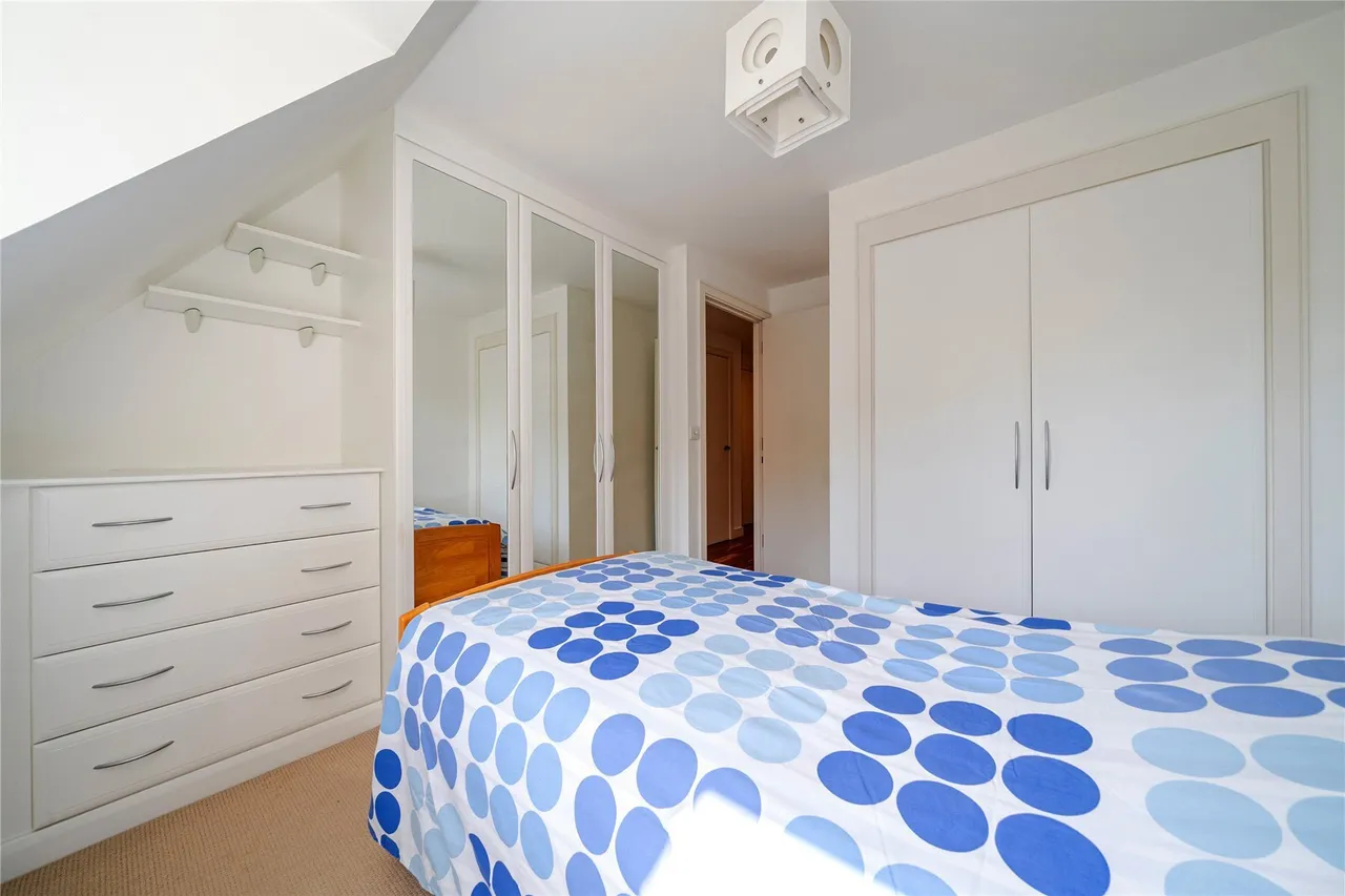 Plaistow Lane, Bromley, BR1, photo 16