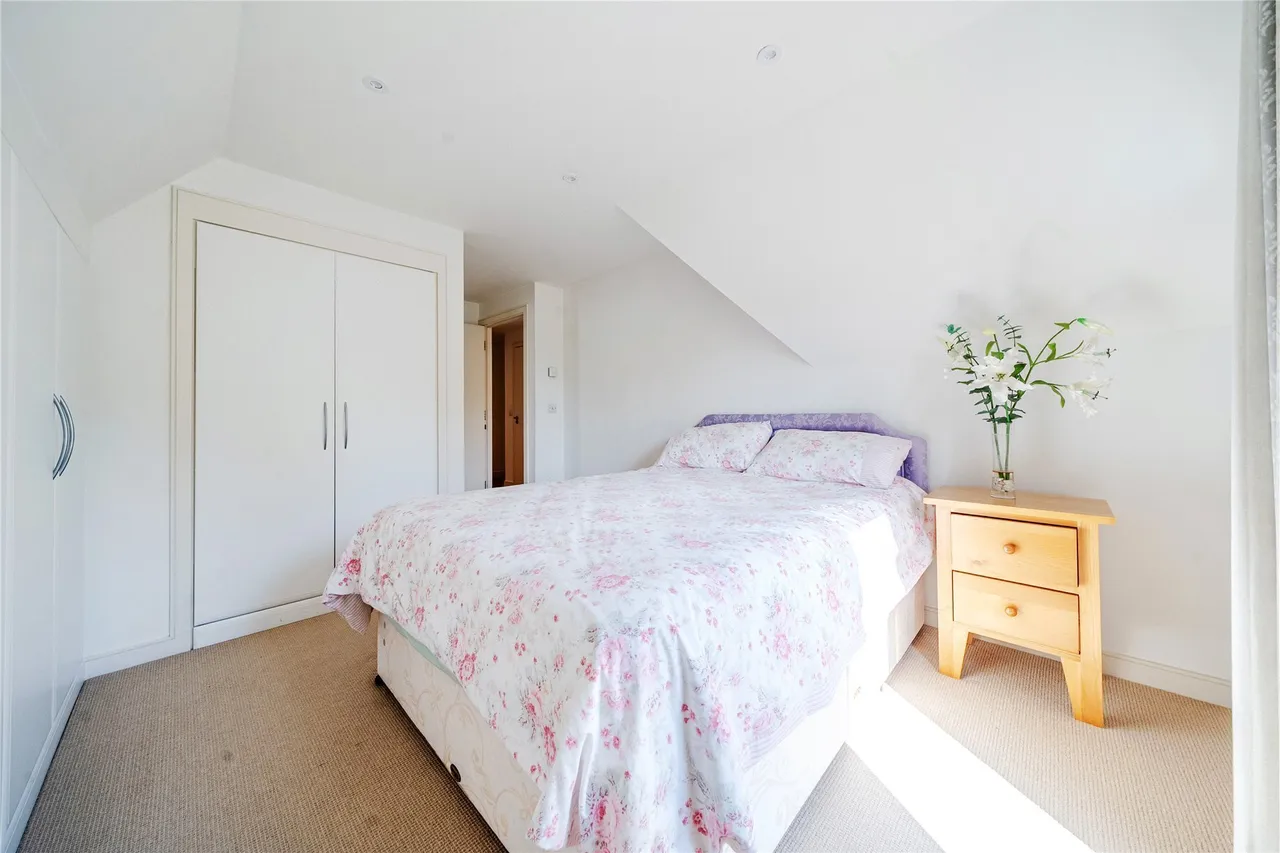Plaistow Lane, Bromley, BR1, photo 14