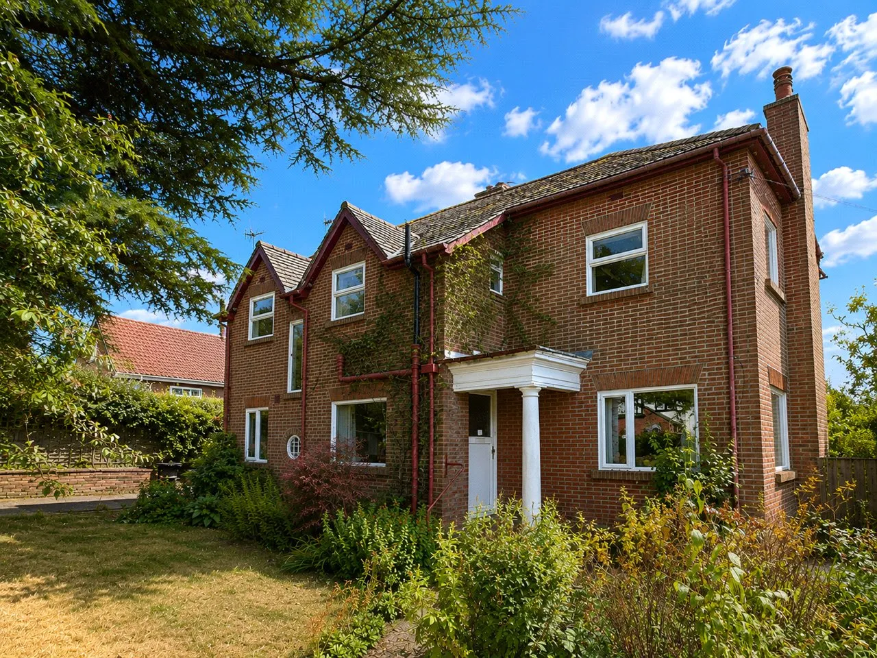 4 bed house for sale, Pentrosfa, Llandrindod Wells, LD1