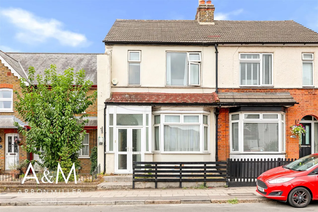 Horns Road, Barkingside, Essex, Ilford, IG61BE, photo 23