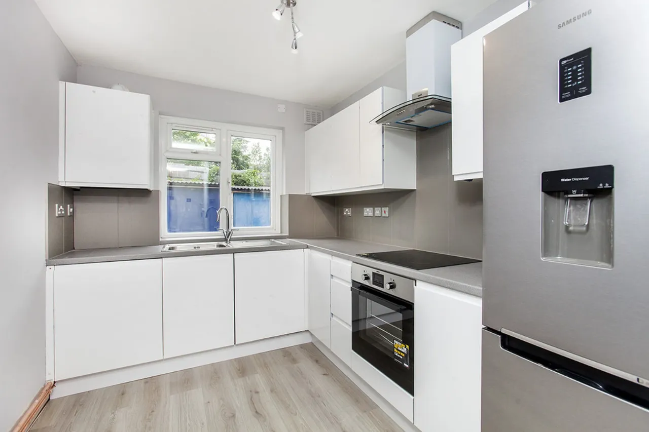 Ward Road, London, photo 4