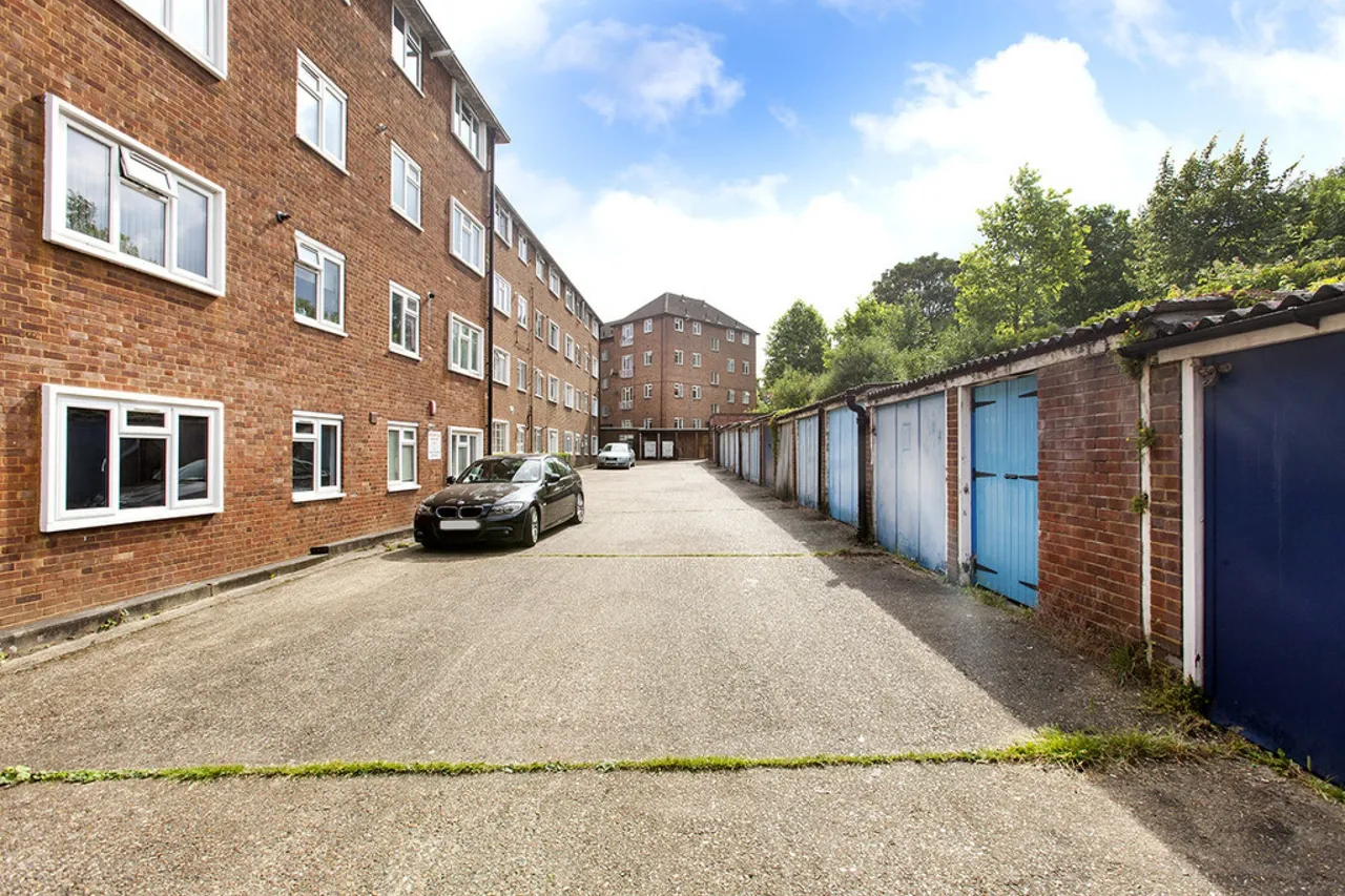 Ward Road, London, photo 8