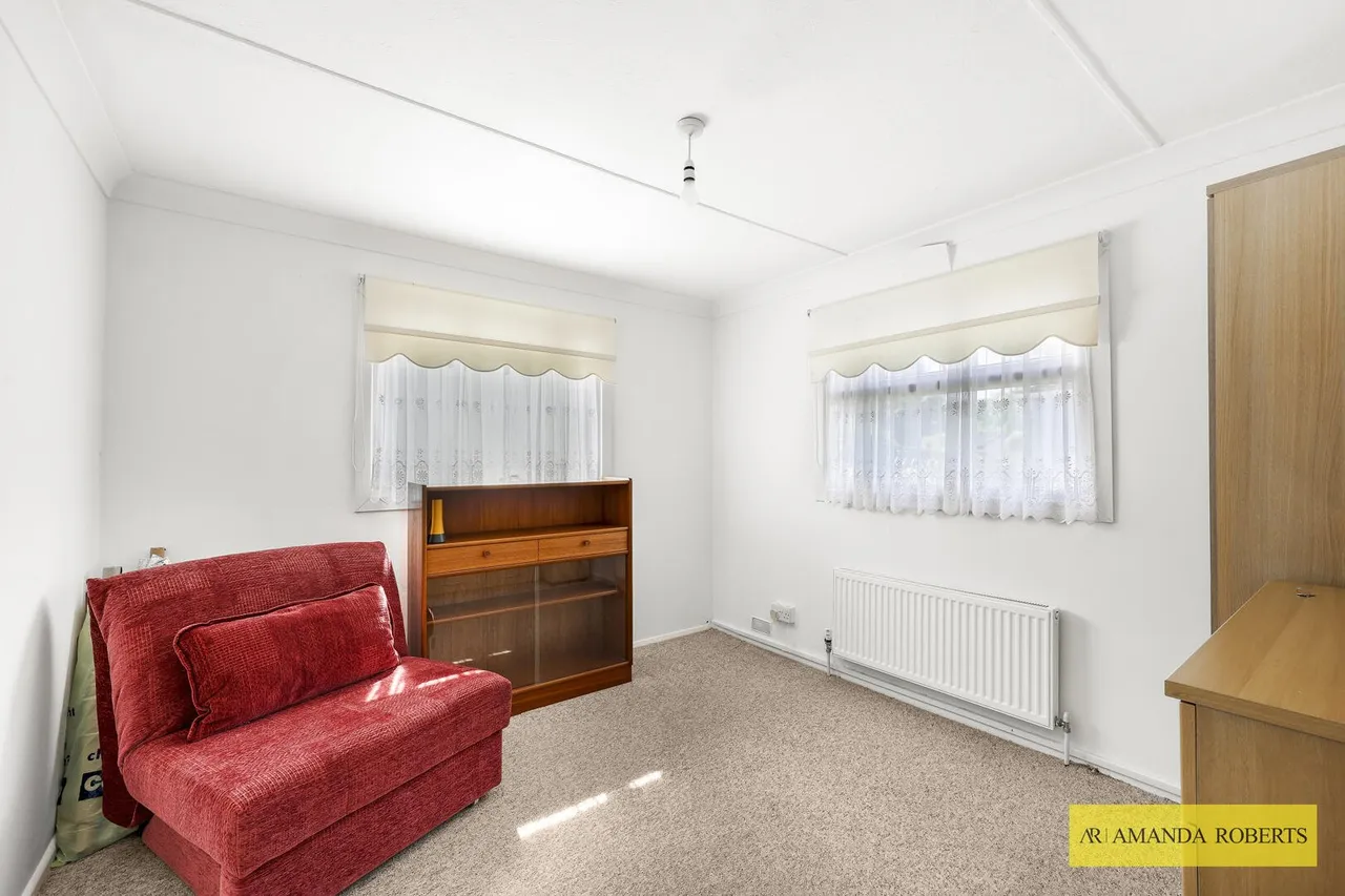 Hornbeam Lane, London, photo 18