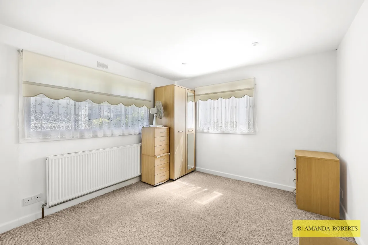 Hornbeam Lane, London, photo 17