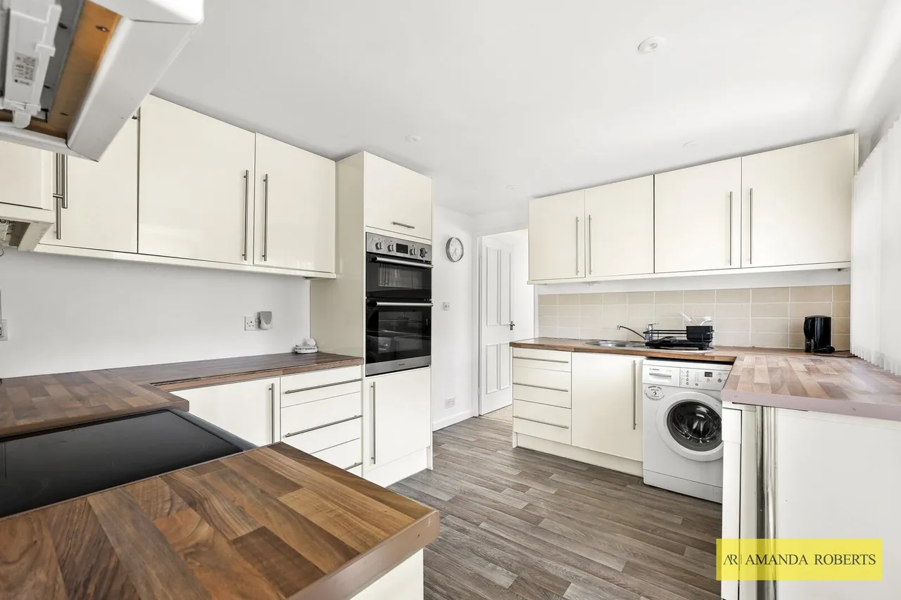 Hornbeam Lane, London, photo 9