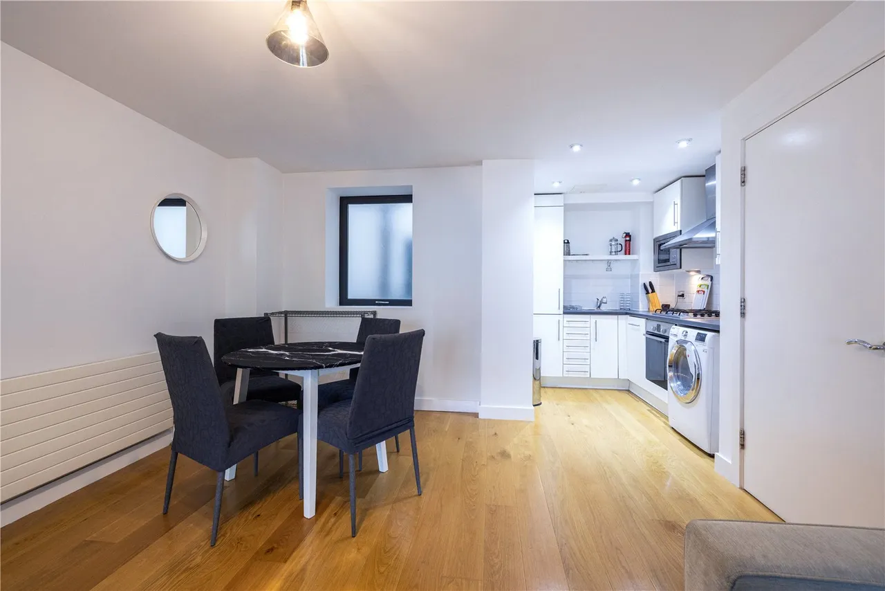 Turnmill Street, London, EC1M, photo 10