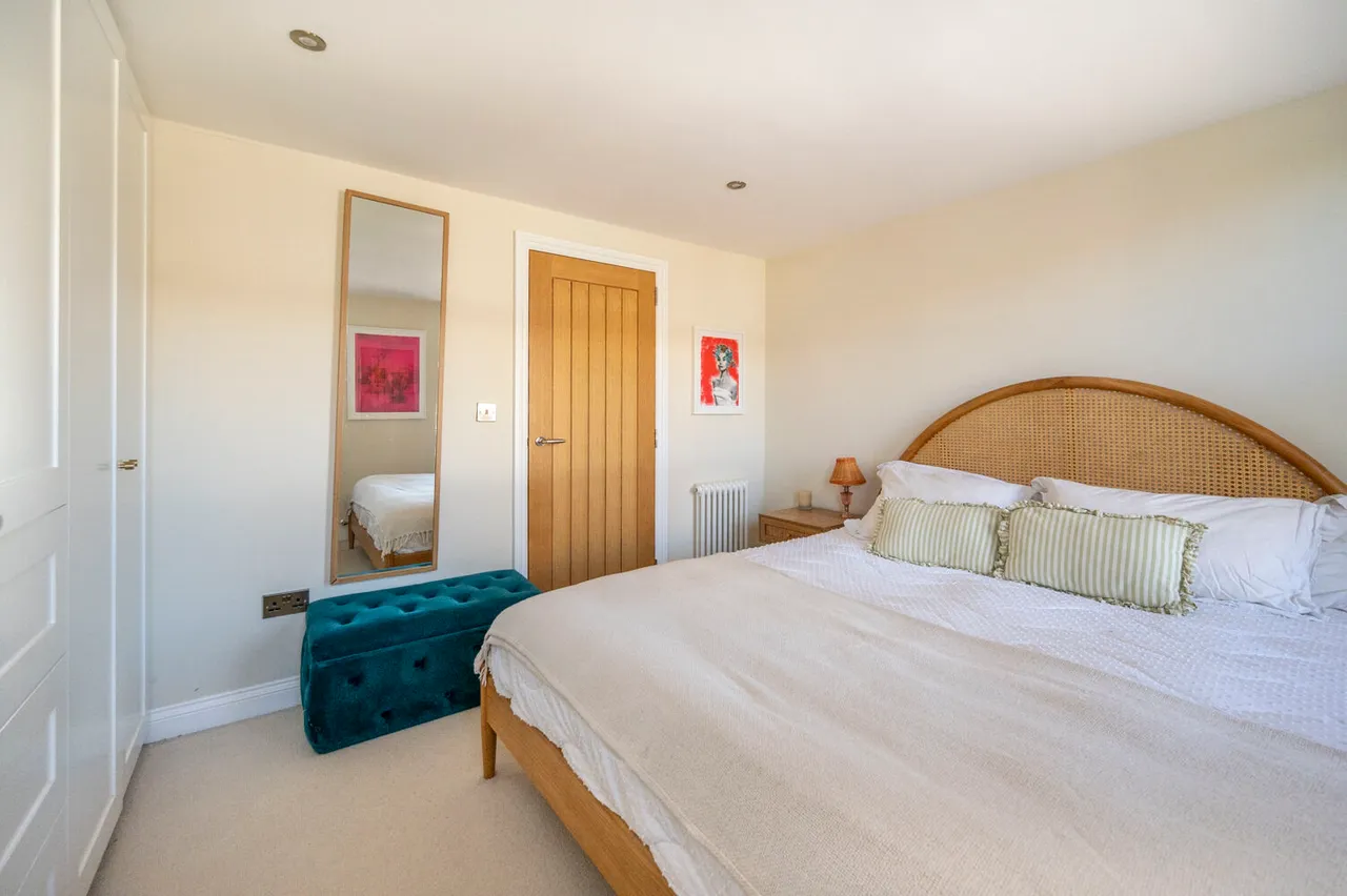 10 Exmouth Road, London, photo 10