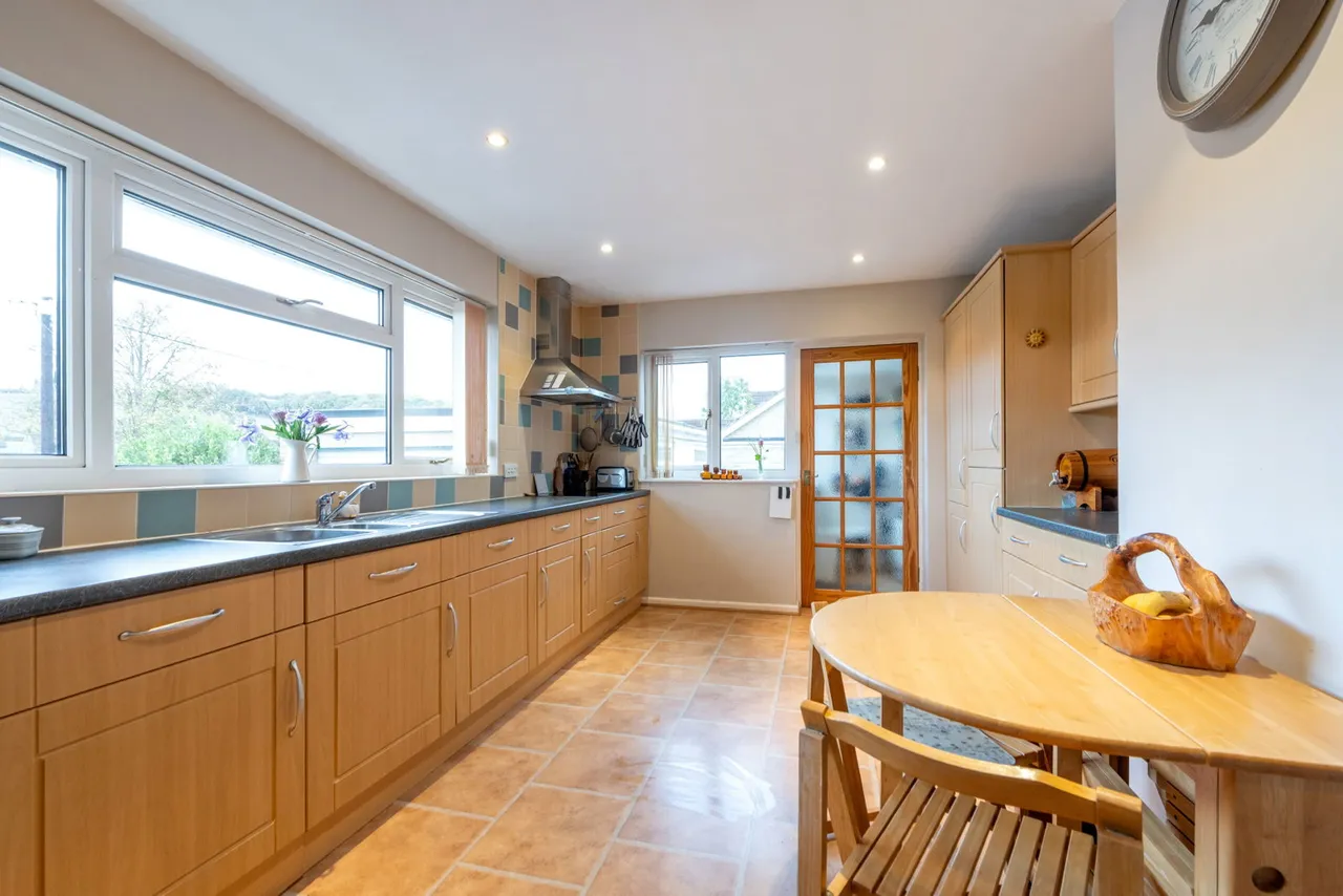 Hardington Moor, Yeovil, BA22, photo 4