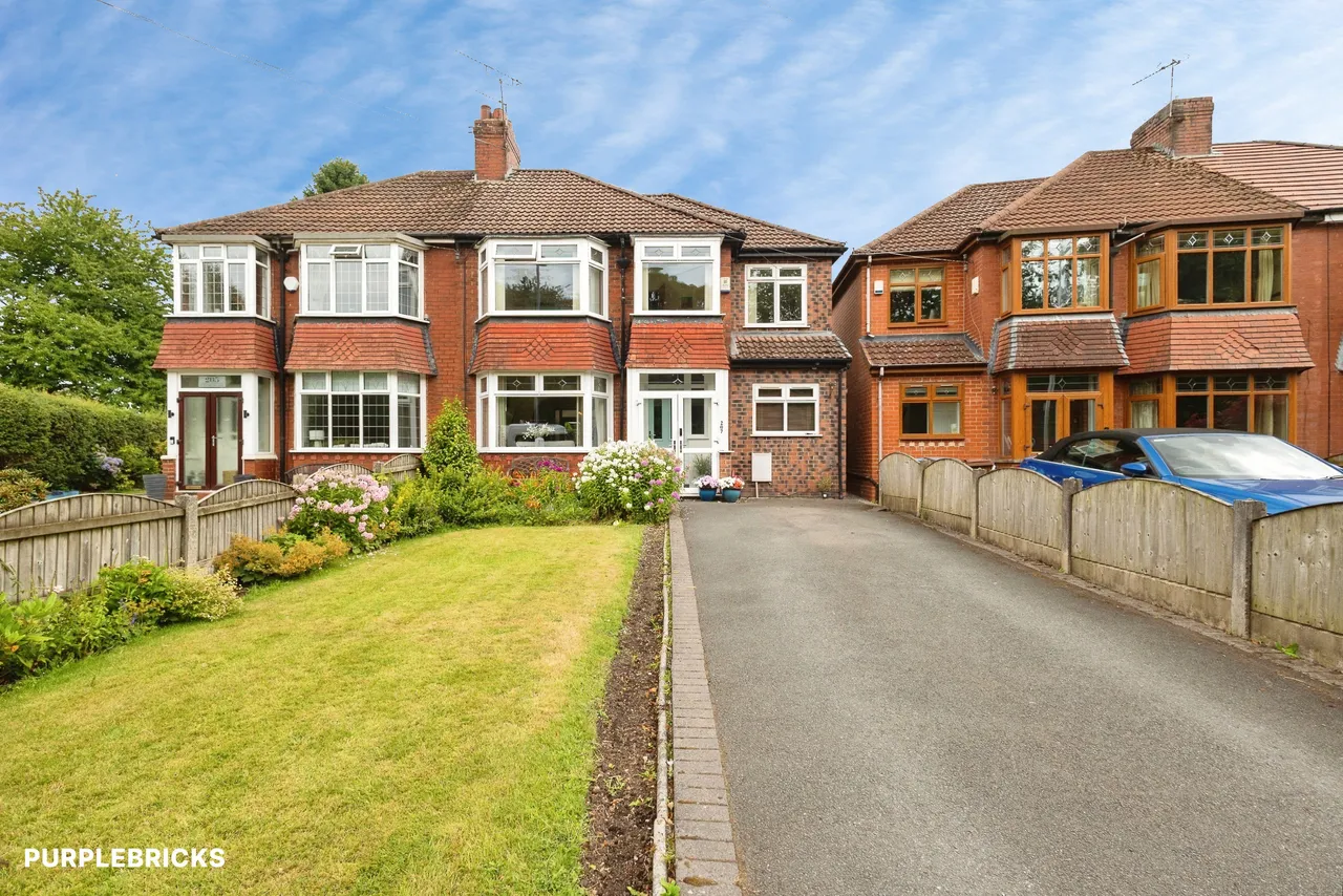 4 bed house for sale, Foxdenton Lane, Manchester, M24