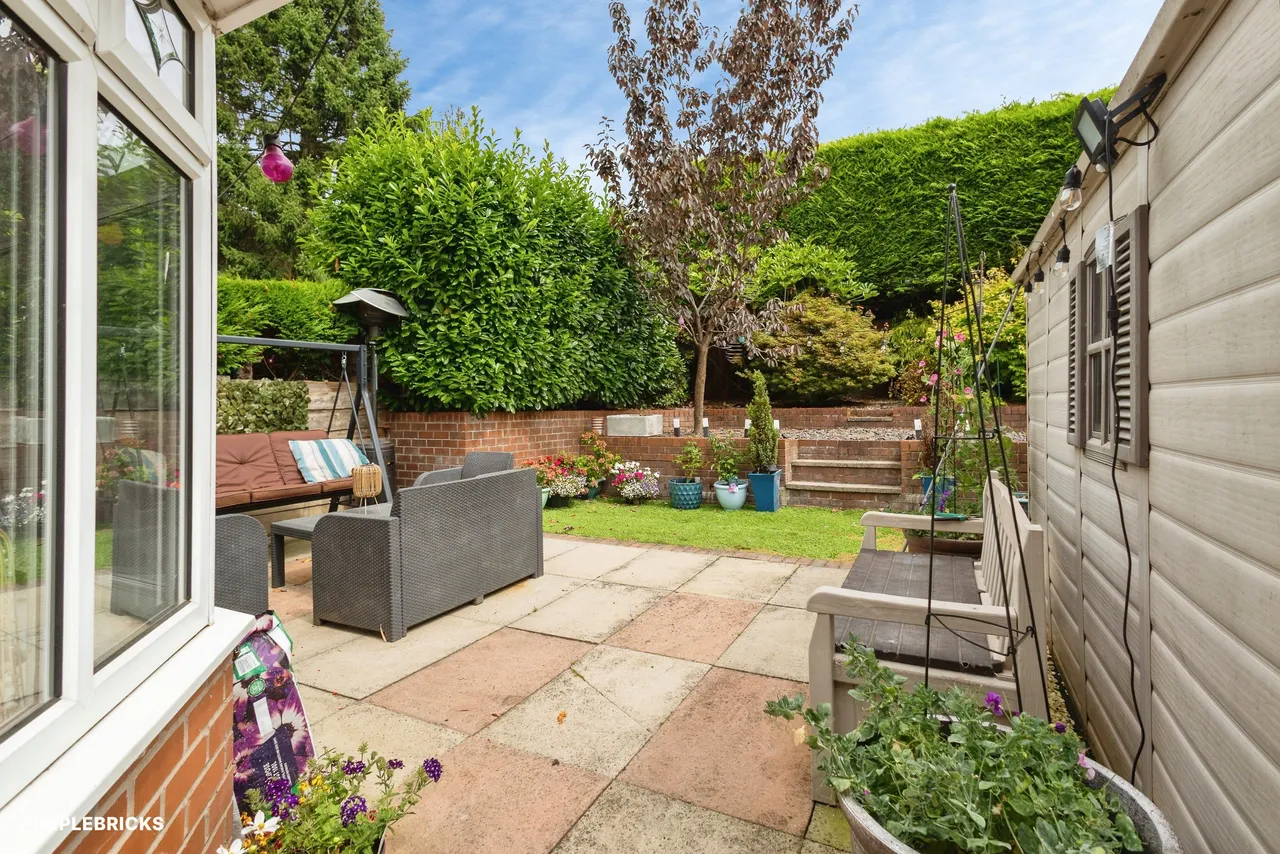 Foxdenton Lane, Manchester, M24, photo 28