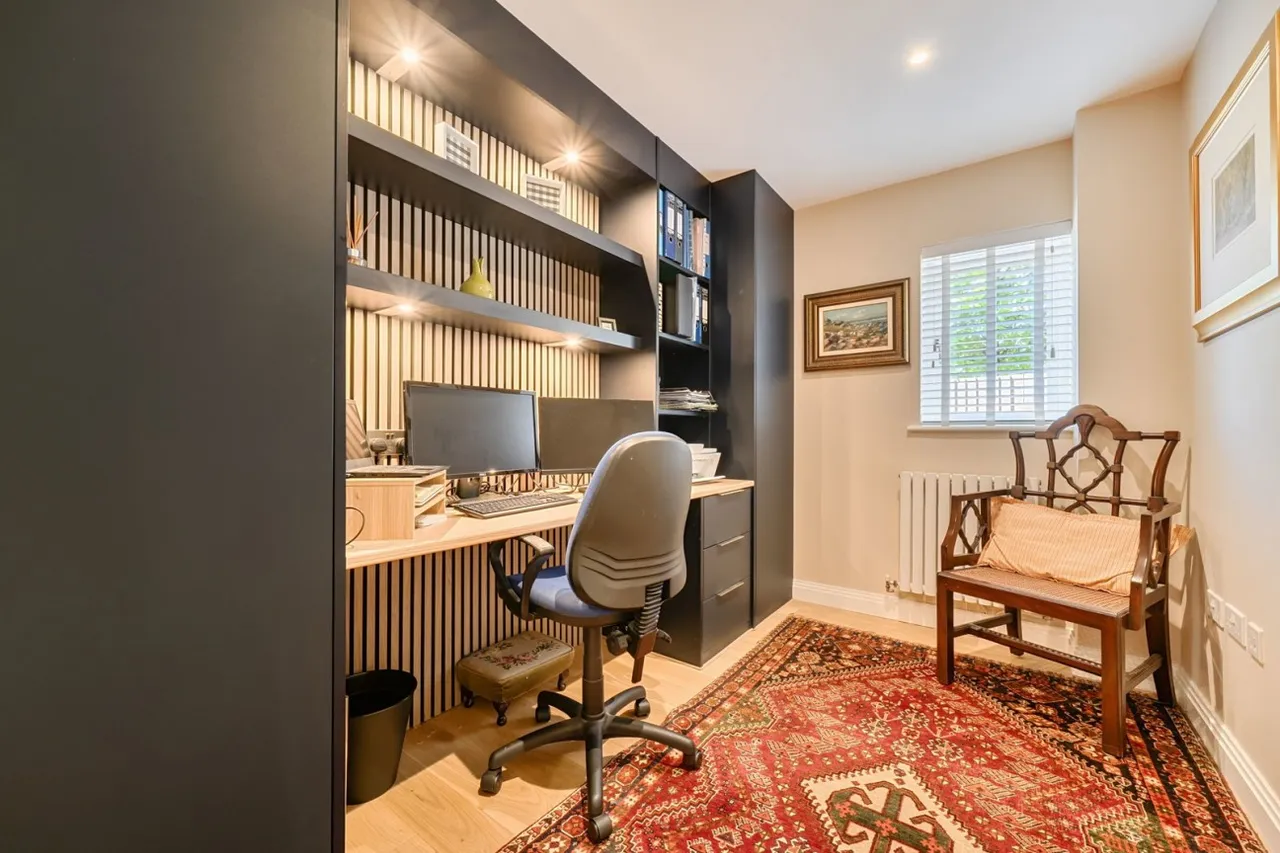 Hyldeborne Road, Winchester, SO22, photo 9