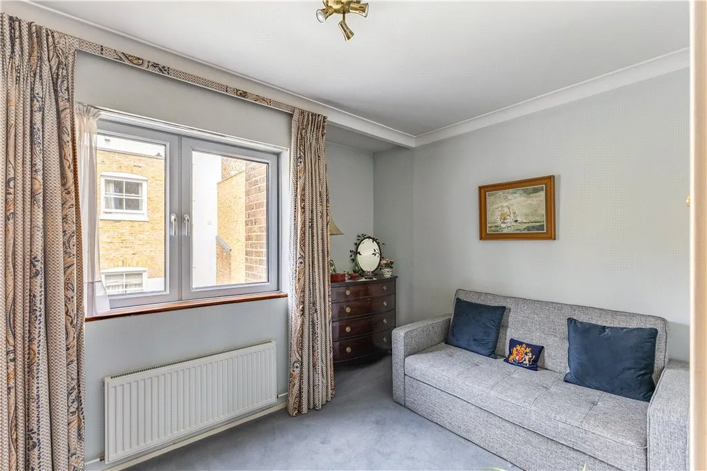 Shaftesbury Mews, London, W8 6, photo 34