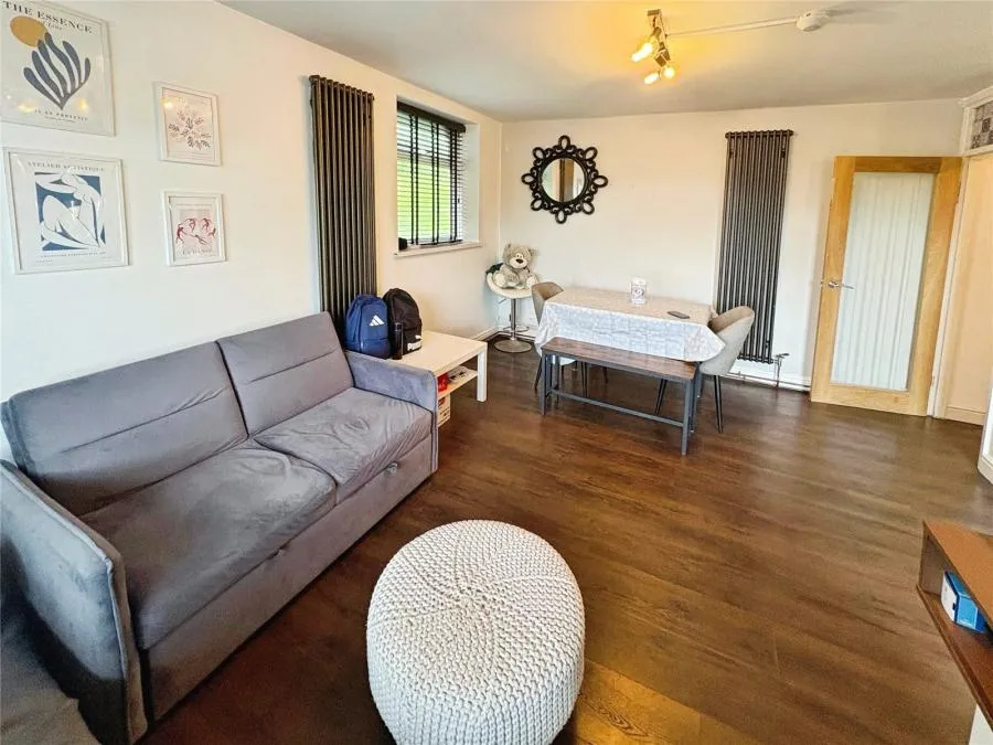 Linnet Close, Cardiff, CF23, photo 2