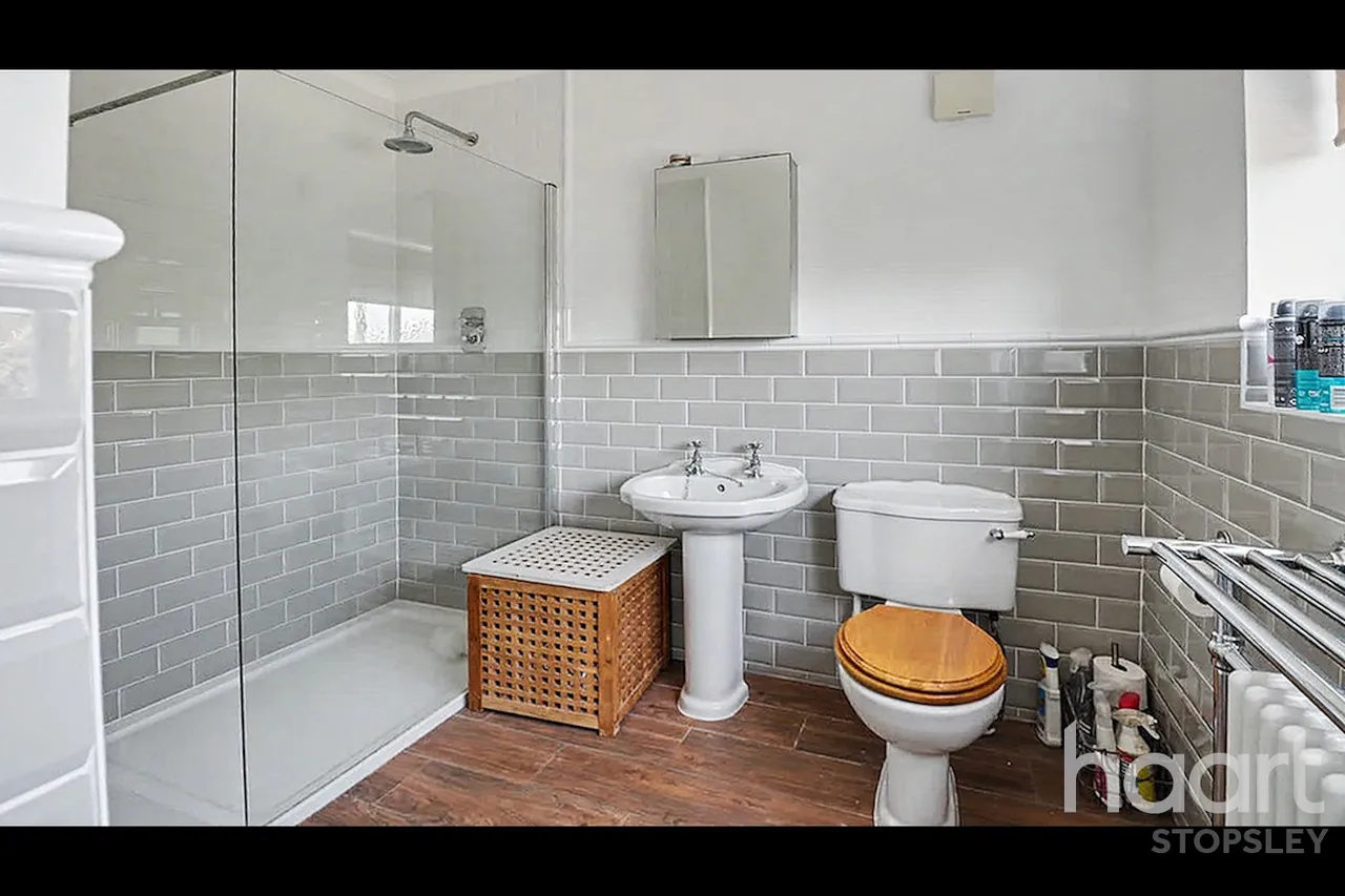 Park Road, Westoning Village, MK45, photo 23