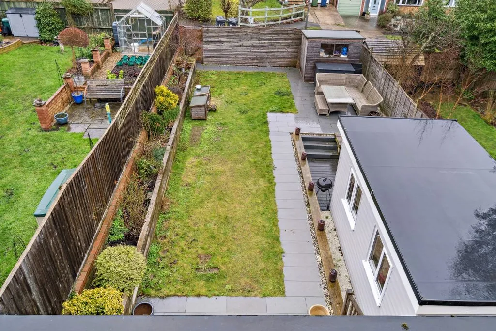 Laburnum Close, Marlow SL7 3LF, photo 21