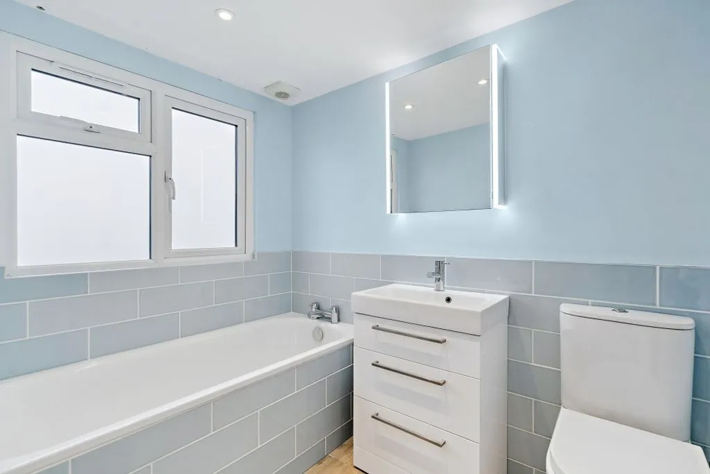 Laburnum Close, Marlow SL7 3LF, photo 14