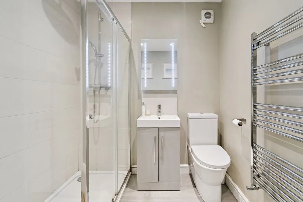 Laburnum Close, Marlow SL7 3LF, photo 12