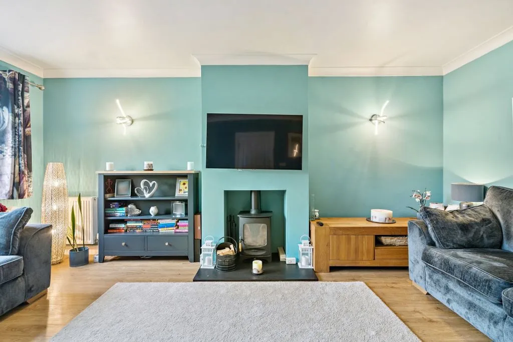 Laburnum Close, Marlow SL7 3LF, photo 3