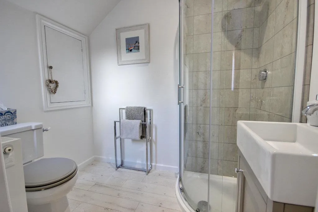 Waltham Lane, Beverley, photo 9