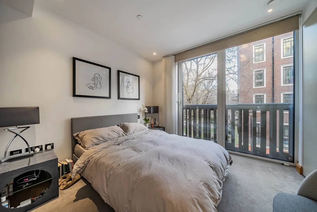 Horseferry Road, SW1P, photo 6