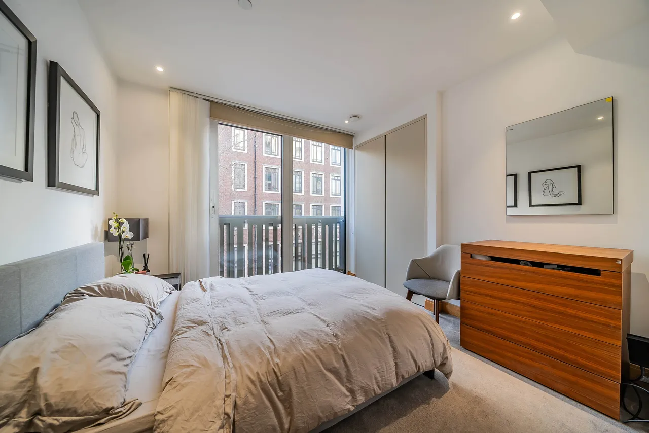 Horseferry Road, SW1P, photo 3
