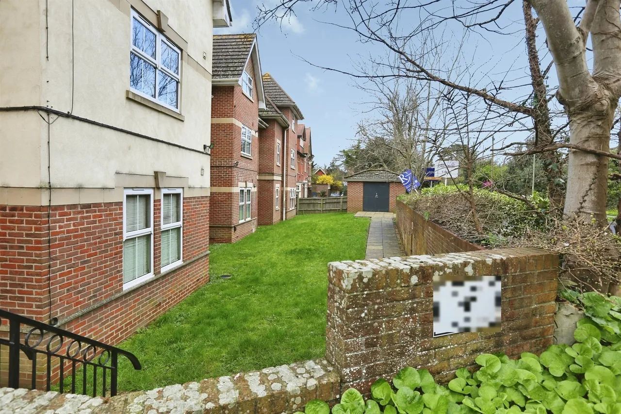 The Avenue, Fareham, PO14, photo 17