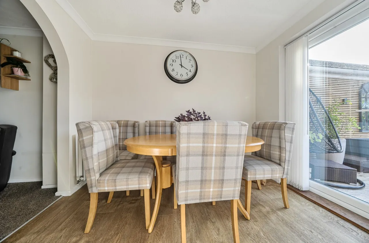 Marlborough Close, Chichester, PO19, photo 9