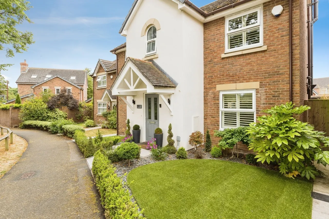 Bryn Y Groes, Gresford, LL12, photo 26