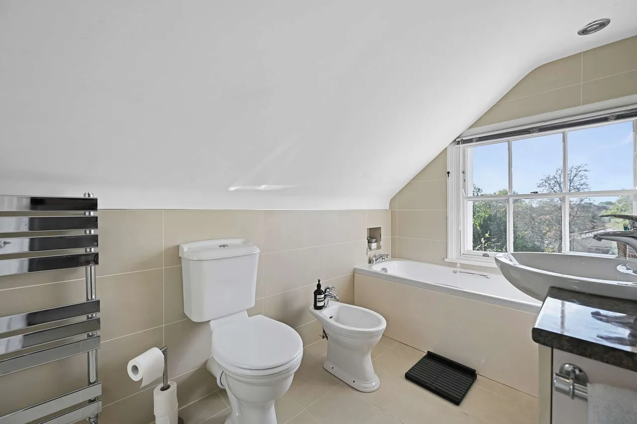 Paines Lane, Harrow, HA5, photo 9