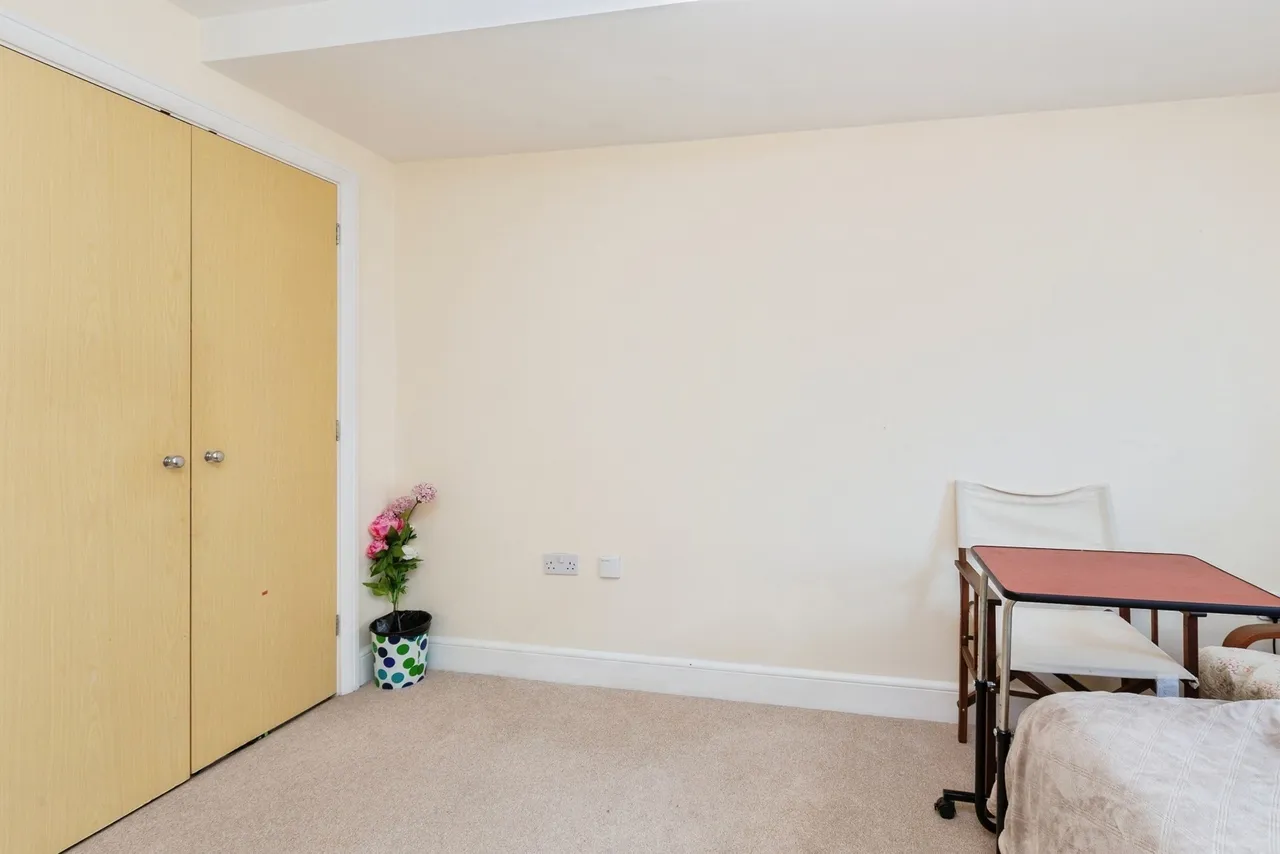 Coxhill Way, Aylesbury, Buckinghamshire, HP21, photo 5