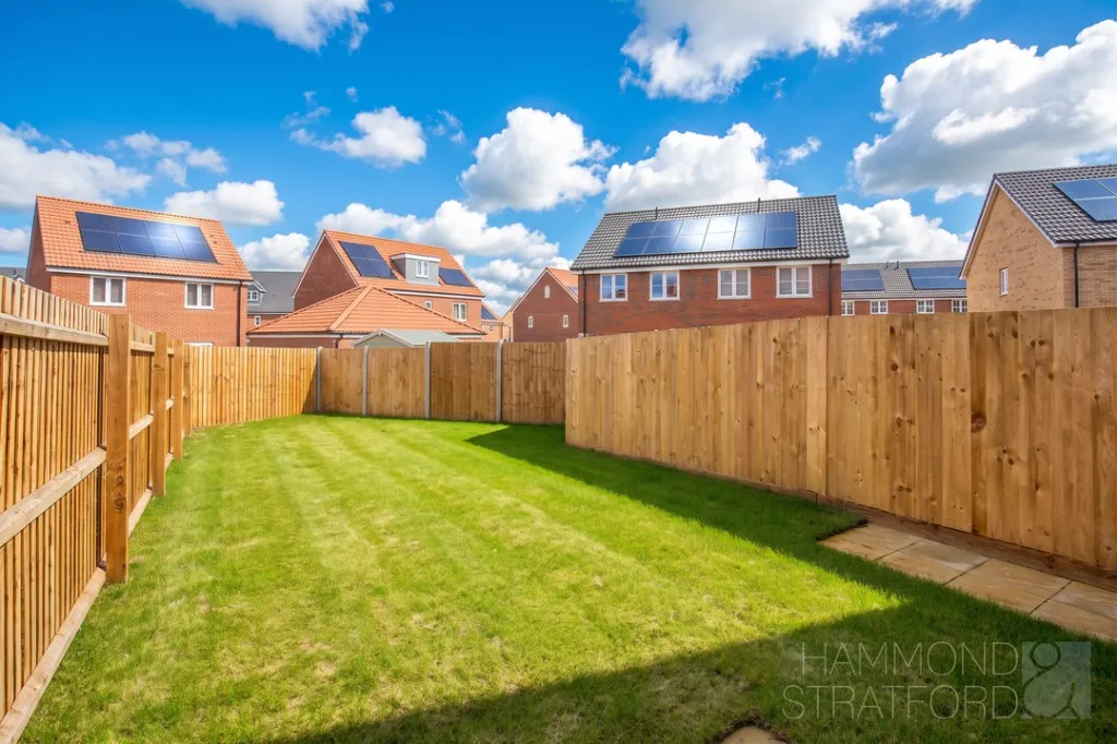Clover Court, Cringleford, photo 13
