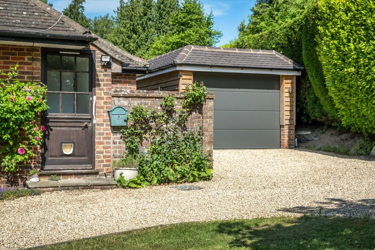 Three Gates Lane, Haslemere, GU27, photo 25
