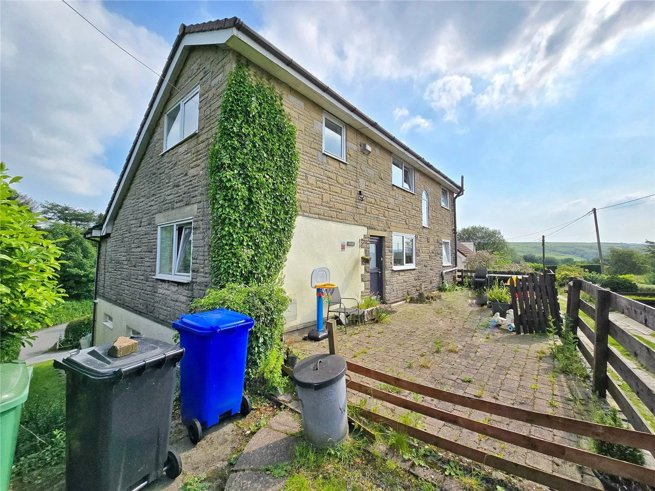 Tong Lane, Bacup, OL13, photo 21