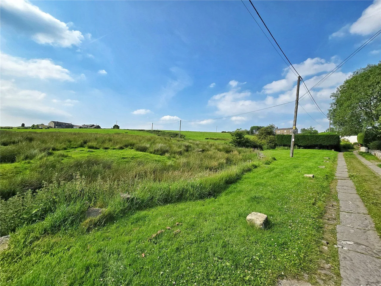 Tong Lane, Bacup, OL13, photo 24