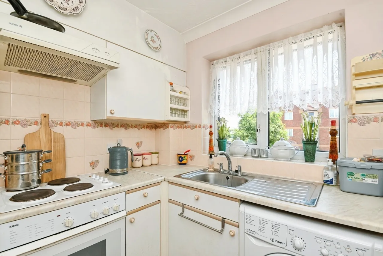 West Road, Clacton-on-Sea, Essex, CO15, photo 5